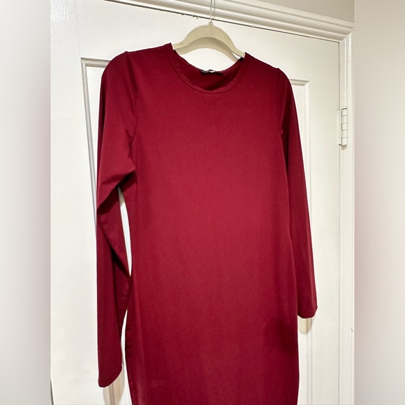 Zara dark burgundy long sleeve crewneck midi bodycon dress - Picture 4 of 8